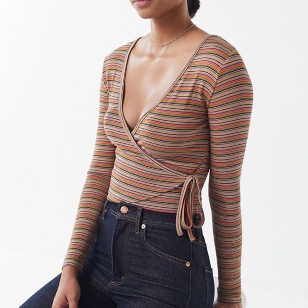 ‼️Urban Outfitters Cropped Wrap Top